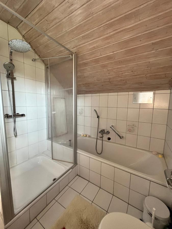 Zimmer Zum Wohlfuehlen Eching  Buitenkant foto