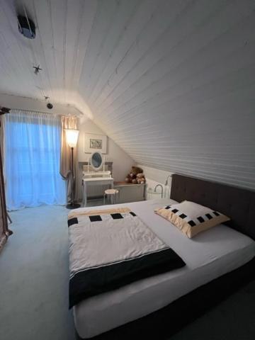 Zimmer Zum Wohlfuehlen Eching  Buitenkant foto